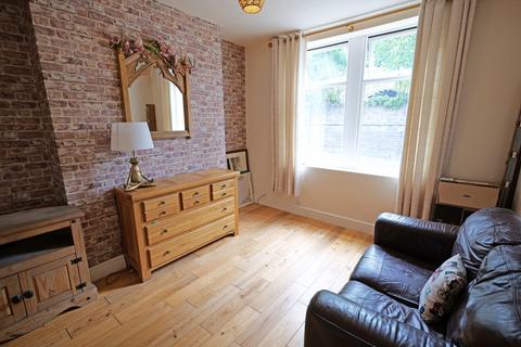 105 Colne Road, Earby, Barnoldswick, BB18 6XL