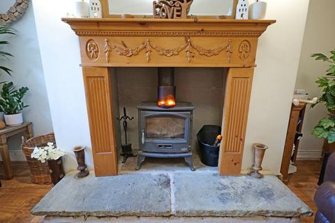 105 Colne Road, Earby, Barnoldswick, BB18 6XL