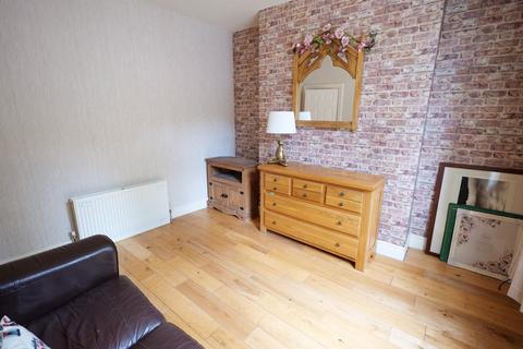 105 Colne Road, Earby, Barnoldswick, BB18 6XL