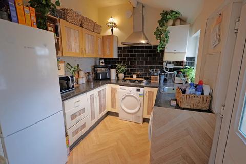 105 Colne Road, Earby, Barnoldswick, BB18 6XL
