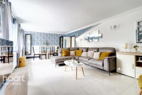 undefined, Wainfelin Road, Pontypool