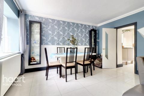 undefined, Wainfelin Road, Pontypool