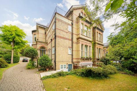 Riverdale Road, East Twickenham TW1