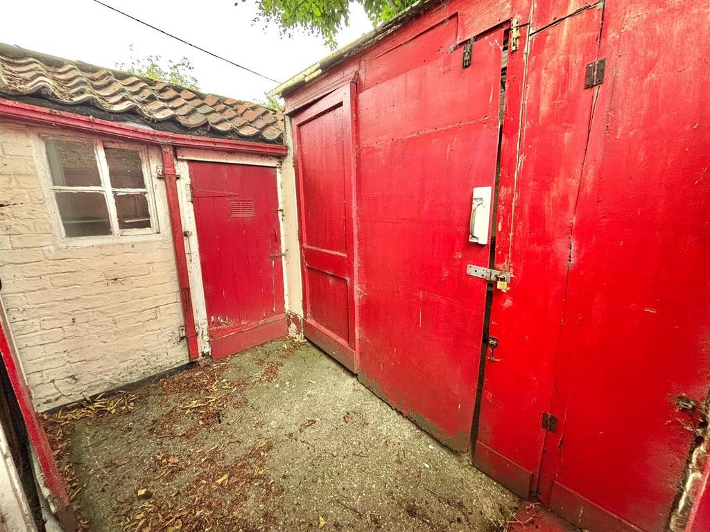 Rear Yard