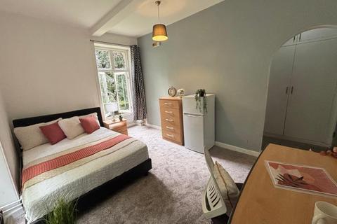 undefined, Grovesnor Road, Leeds LS6