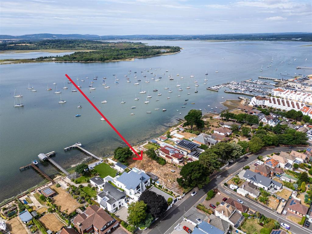 8 Branksea Avenue- Arrow shot .jpg