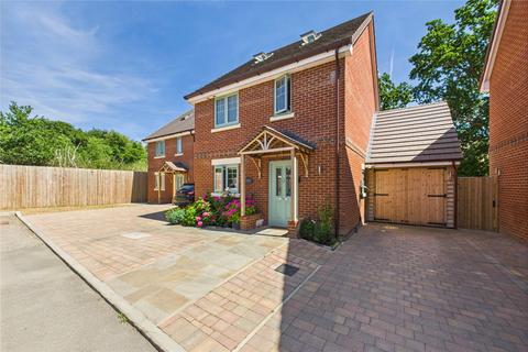 3 bedroom detached house for sale, Roberts Way, Blackwater, Camberley, Hampshire, GU17