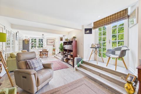 15 Keathbank Court Balmoral Road, Rattray, Blairgowrie, PH10 7HW