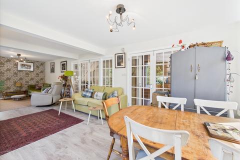 15 Keathbank Court Balmoral Road, Rattray, Blairgowrie, PH10 7HW
