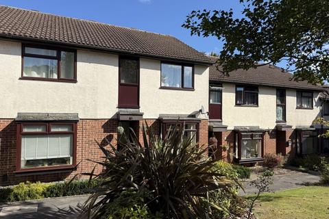 3 bedroom terraced house for sale, Sutherland Close, Whitehill GU35