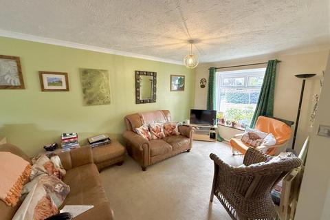 3 bedroom terraced house for sale, Sutherland Close, Whitehill GU35