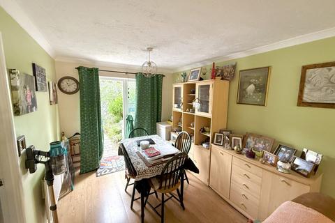 3 bedroom terraced house for sale, Sutherland Close, Whitehill GU35