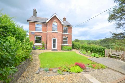 3 bedroom detached house for sale, Pant-Y-Dwr, Rhayader