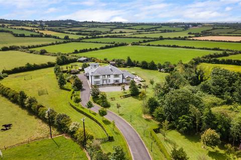 6 bedroom detached house, Wellingtonbridge, Co Wexford