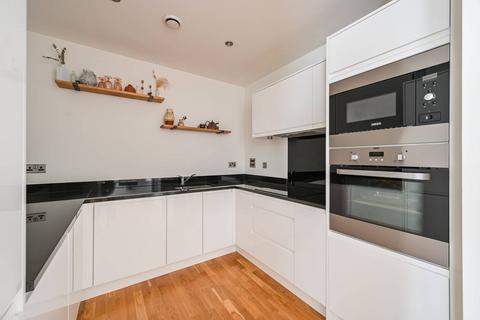 2 bedroom flat for sale, Upper North Street, Tower Hamlets, London, E14