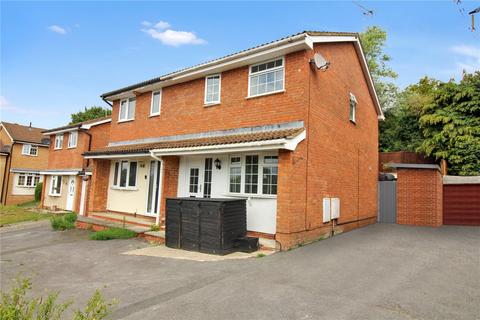 3 bedroom semi-detached house for sale, Bryony Way, Swindon SN2