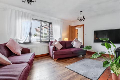 4 bedroom detached bungalow for sale, Church Road, Swainsthorpe NR14