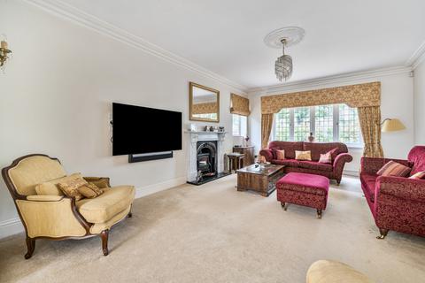4 bedroom detached house for sale, Broadlands Avenue, Shepperton, TW17