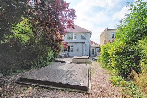 undefined, Fanshawe Crescent, Ware SG12