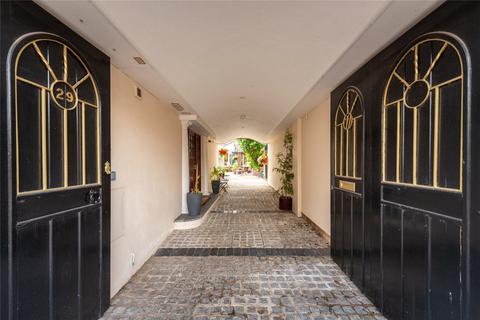 4 bedroom semi-detached house for sale, Church Street, Baldock, Hertfordshire, SG7