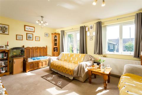 3 bedroom semi-detached house for sale, Middlecroft Drive, York YO32