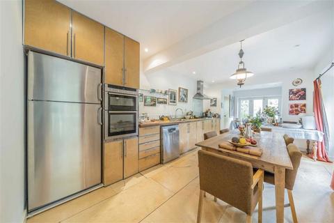 6 bedroom terraced house for sale, Walm Lane, London NW2