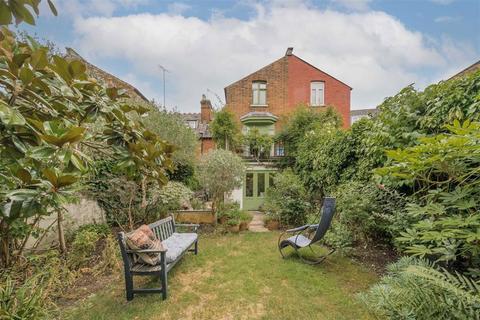 6 bedroom terraced house for sale, Walm Lane, London NW2