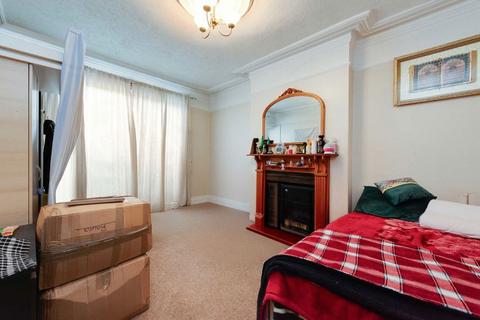 undefined, Wimborne Gardens, London W13