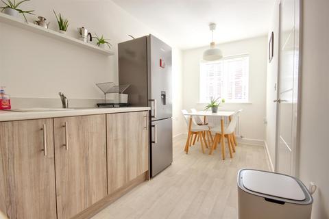 2 bedroom semi-detached house for sale, Robson Avenue, Beverley