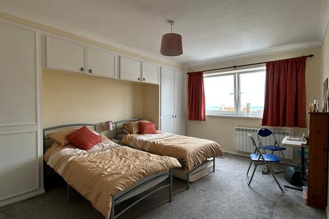 2 bedroom flat to rent, Bay View Heights, Birchington, Kent, CT7