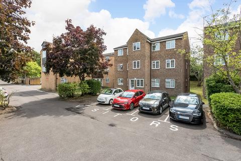 1 bedroom flat for sale, Mayford Close, BR3