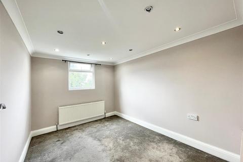 5 bedroom house for sale, Borwick Avenue, London E17