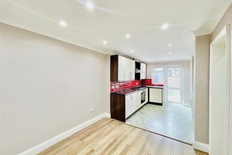 5 bedroom house for sale, Borwick Avenue, London E17