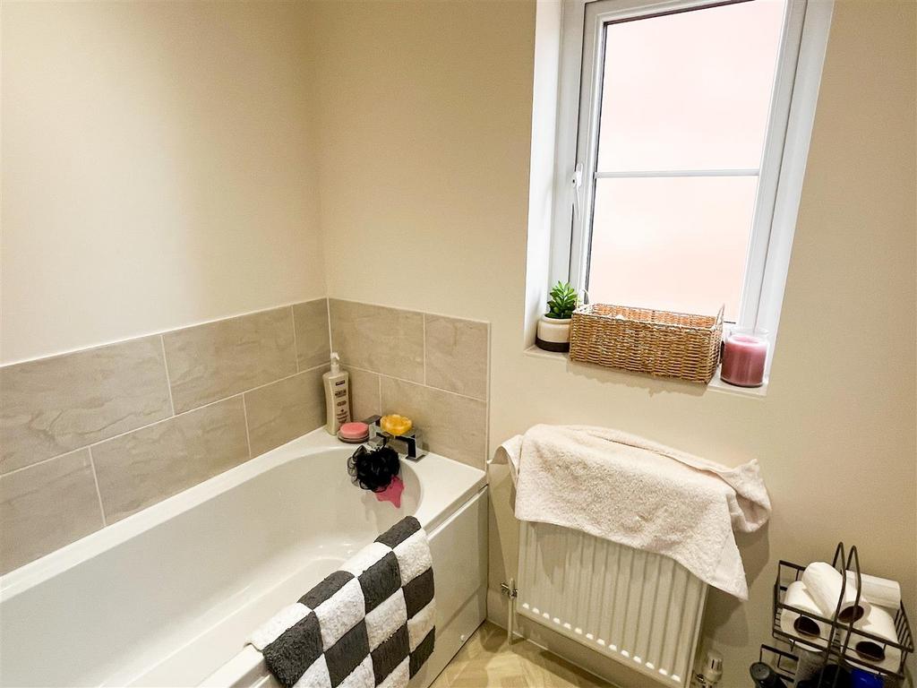 Family bathroom