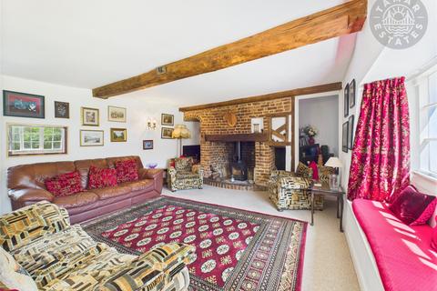 undefined, "Escape to Splatt Hayes – A Countryside Retreat in Buckerell"