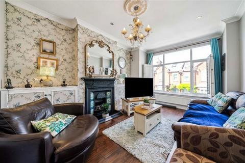 3 bedroom flat for sale, Alder Road, London SW14