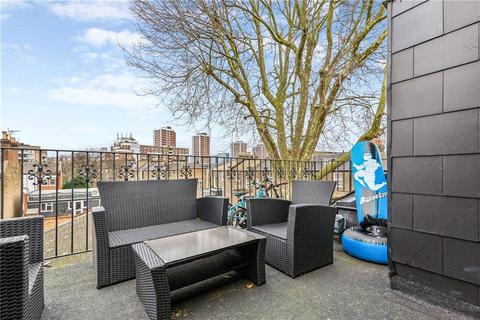 4 bedroom flat for sale, Cromwell Grove, London W6