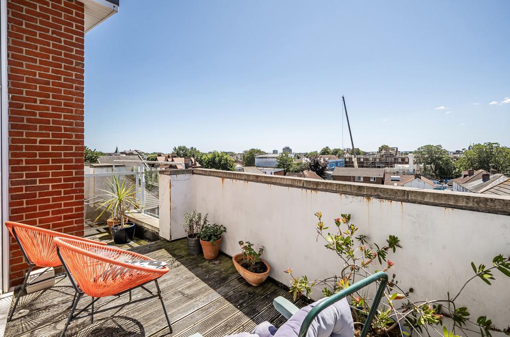 1319777-1-686ebc3...