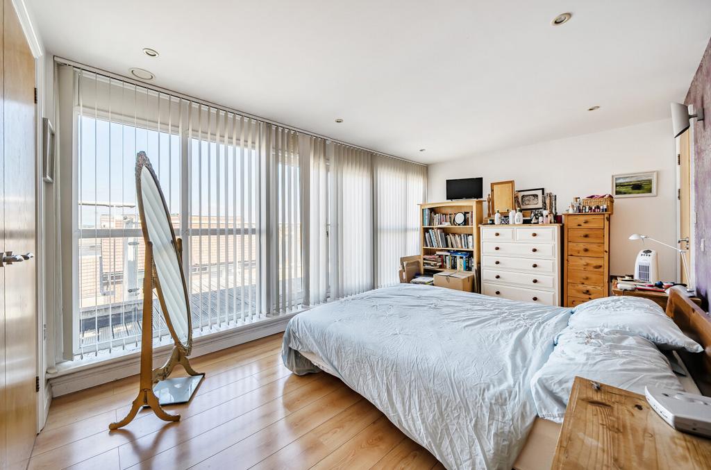 1319777-11-686ebf...