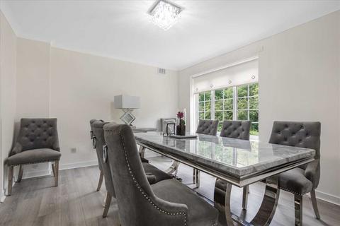 undefined, Terregles Crescent, Dumbreck, GLASGOW