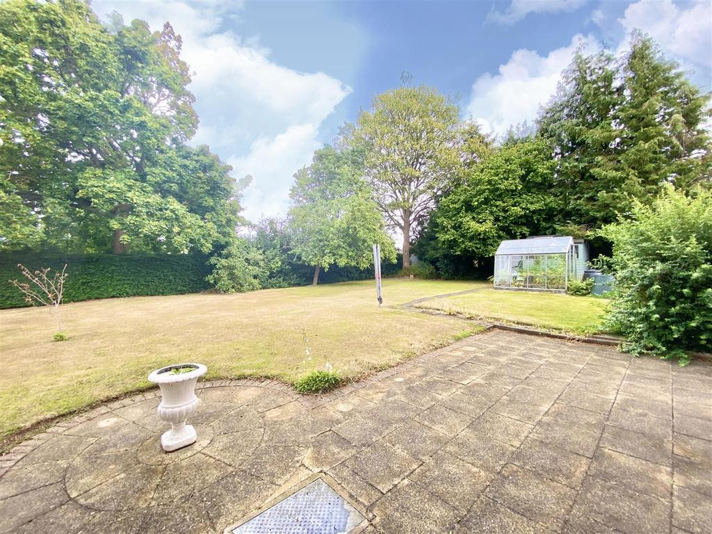 Garden 1.jpg