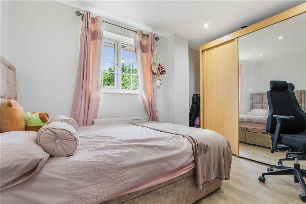Bedroom Three (1)