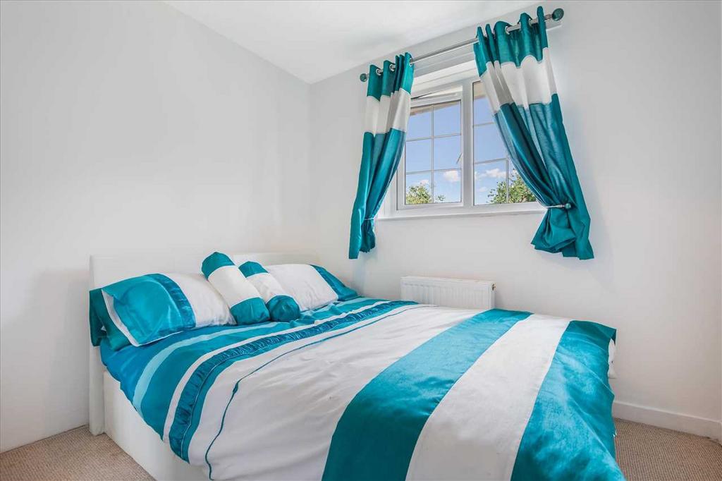 Bedroom Four (1)