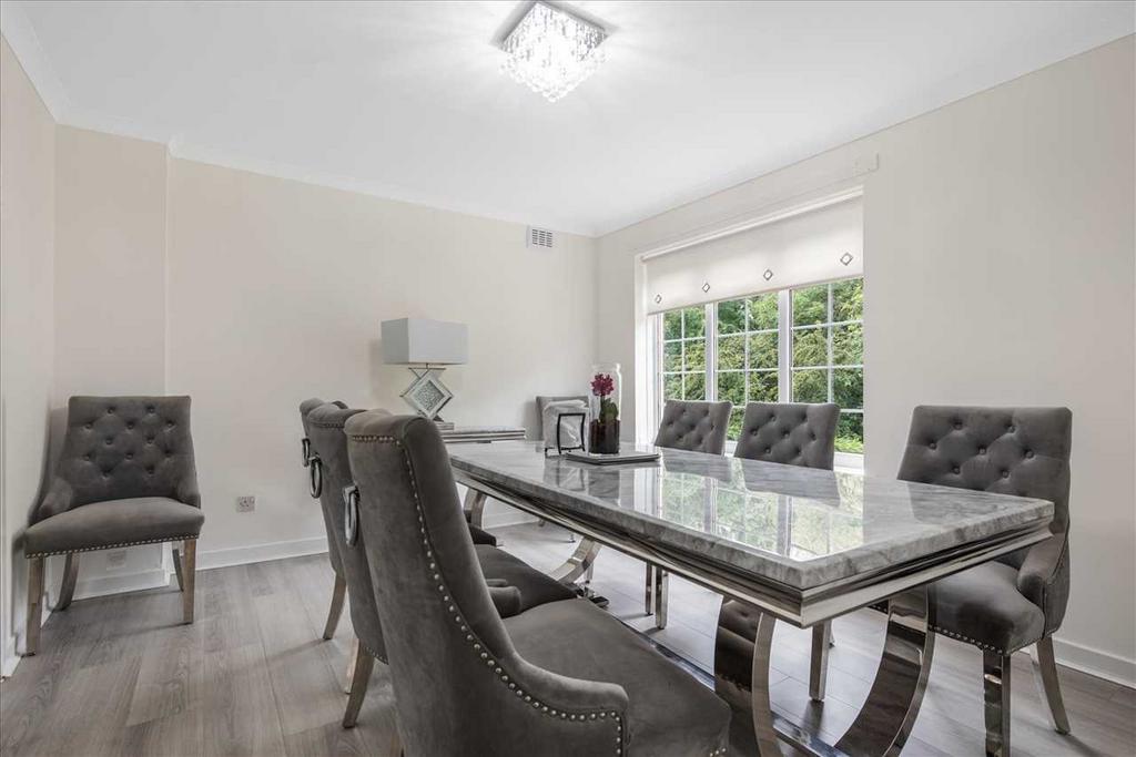 Dining / Family Room