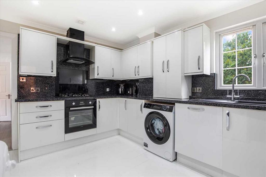 Kitchen (1)