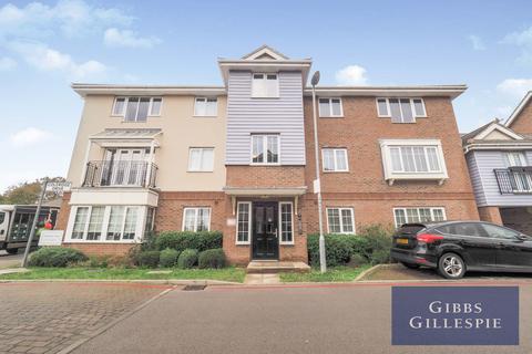 2 bedroom flat to rent, Coleridge Drive, Ruislip, HA4