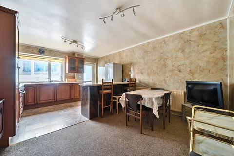 3 bedroom terraced house for sale, Llangyfelach Road, Treboeth, Swansea