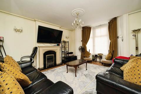 6 bedroom detached house for sale, Fishponds Road, Bristol BS5