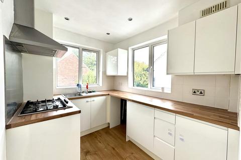 20 Three Corners, Bexleyheath, DA7 6HF