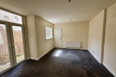 2 bedroom ground floor flat for sale, Hill Street, Blackpool FY4